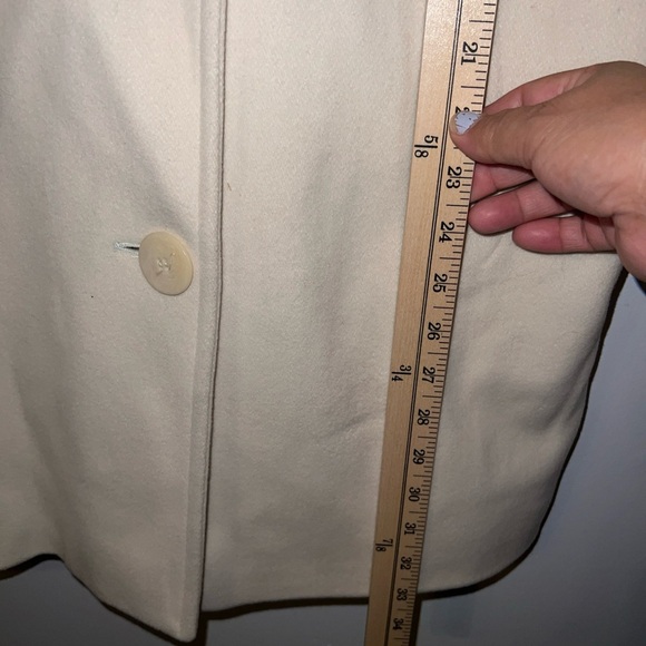 L.L. Bean Women's Wool Ivory Coat Size  Xl Aprox. Car Coat-Classic U - Picture 6 of 8
